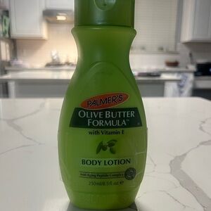 Palmer's Olive Butter Formula with Vitamin E Lotion  8 oz RARE
